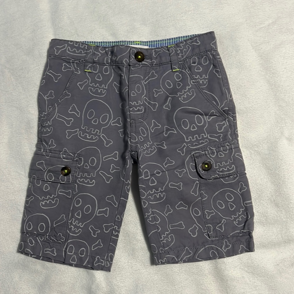 Mini Boden Skull Shorts